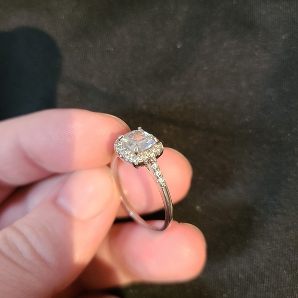 Charmed Aroma Ring - Picture 4 of 4